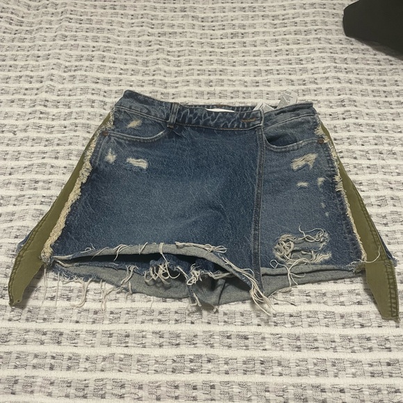 Zara Denim Skort with Cargo fringe - Picture 3 of 8